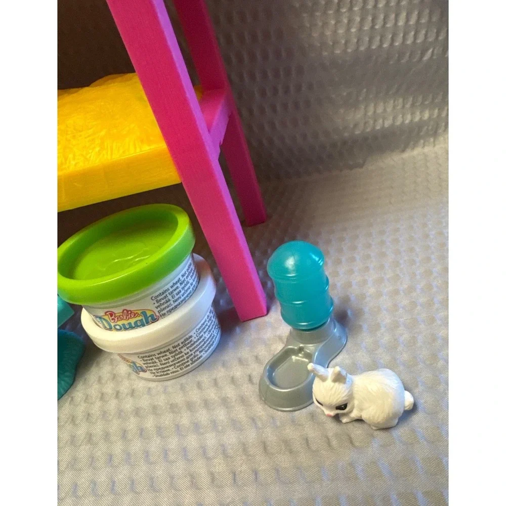 Barbie Hatch & Gather Egg Farm Playset with Chicken Coop and Accessories